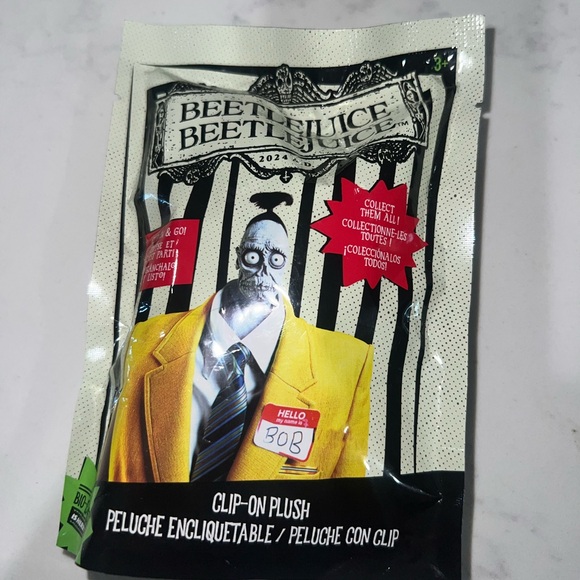 Beetlejuice Plush Figure Blind Bag - Yellow Jacket - Picture 2 of 6